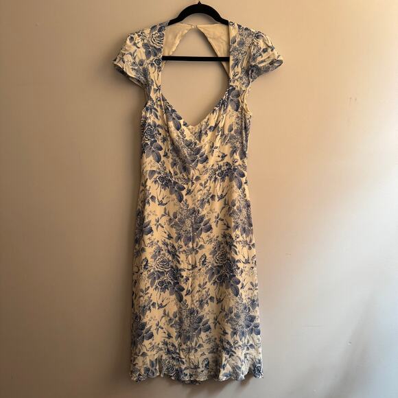 Reformation Rosi Dress Blue Floral Cut Out Ruffled Smocked Button Zip Sz 12 - Picture 1 of 6